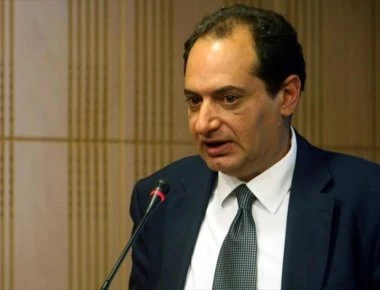 Κάτοικος Νέου Βουτζά σε Σπίρτζη: «Έχασα τη γυναίκα μου και θέλω απαντήσεις» (φωτό)